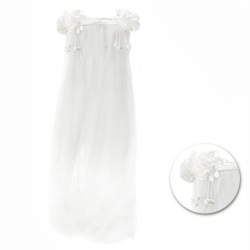 Velo de novia blanco con flores y perlas