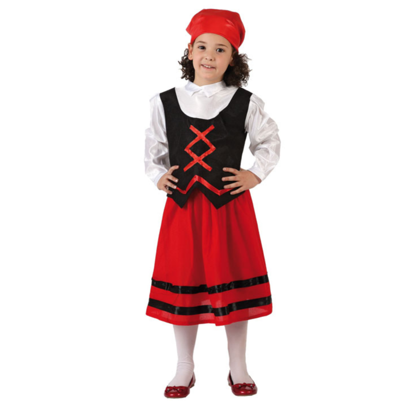 Niña con disfraz de pastora, compuesto por boina, camiseta y falda